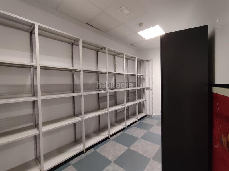 Foto 26334785-7066-41b3-9b3c-7c425c5ea663. Rent office space with heating in Miribilla Bilbao