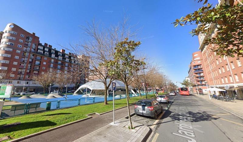 Foto 8d2ddd04-47c3-49ba-8030-822b2fc57911. Location local commercial dans Miribilla Bilbao