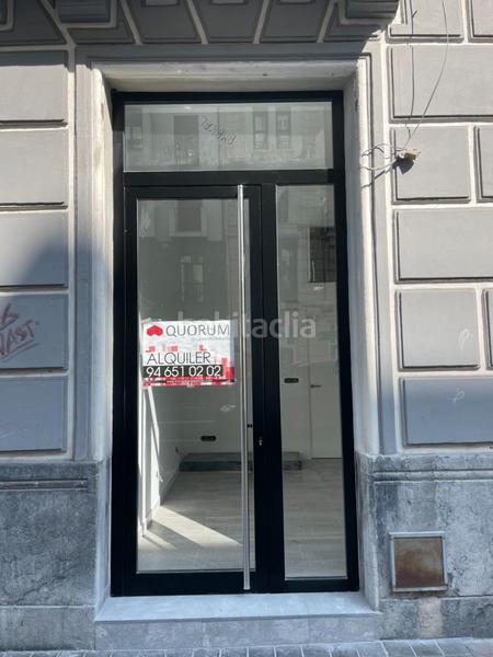 Foto b49f403b-7147-4129-b139-abe194a51791. Local comercial a Abandoibarra - Guggenheim Bilbao