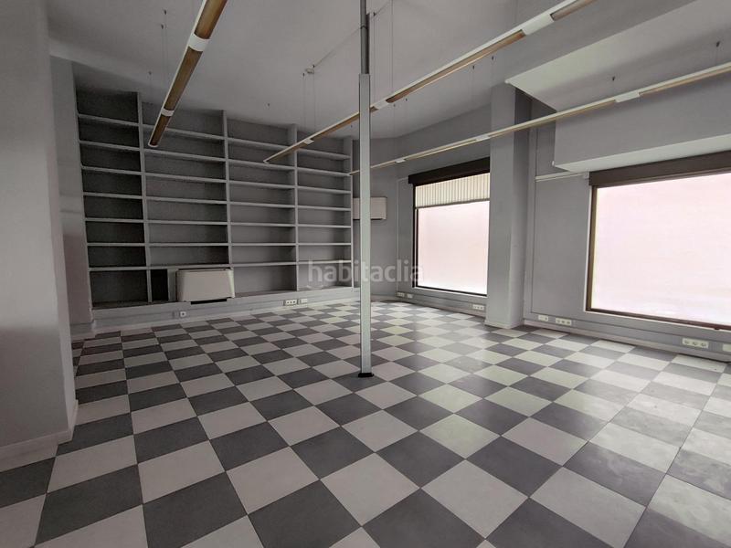 Foto 052b5c42-a8be-4d47-85a5-4a0e2d99ec46. Alquiler local comercial local oficina en Miribilla en Bilbao