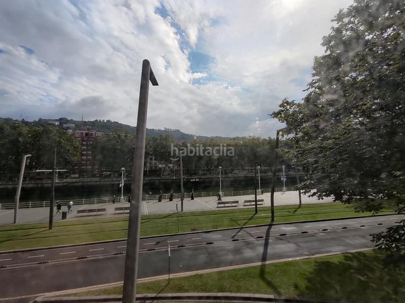 Foto 3c2f85a8-60e6-4d90-a142-74a741be247b. Miete büro mit heizung in Abandoibarra - Guggenheim Bilbao