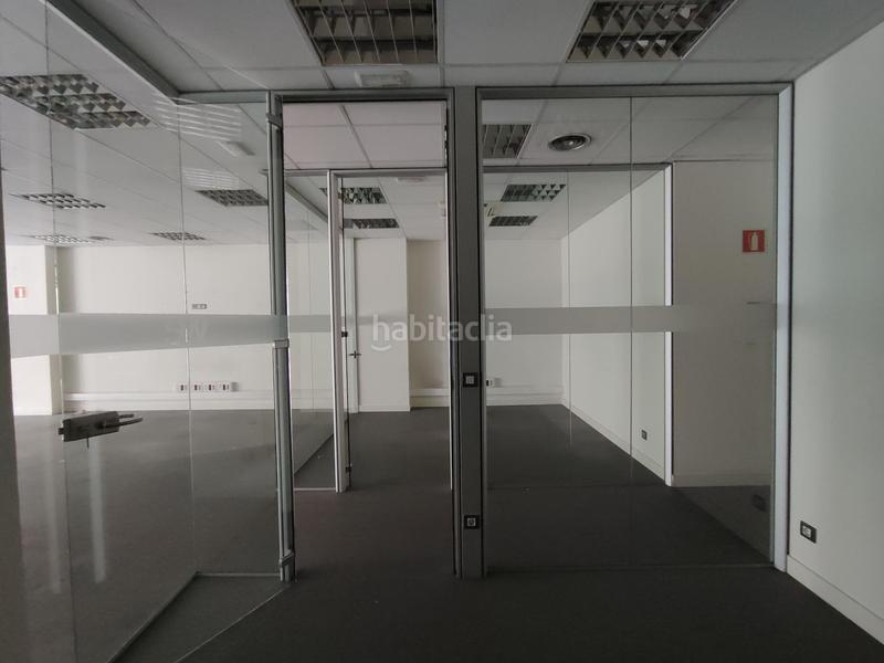 Foto 52c176c8-feb1-4aed-a32a-029850cf4708. Miete büro mit heizung in Abandoibarra - Guggenheim Bilbao