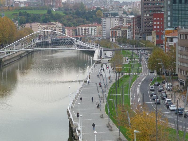 Foto 3b22b4e0-fcc2-4368-8135-795acc9aa14a. Affitto locale commerciale in Albia Bilbao