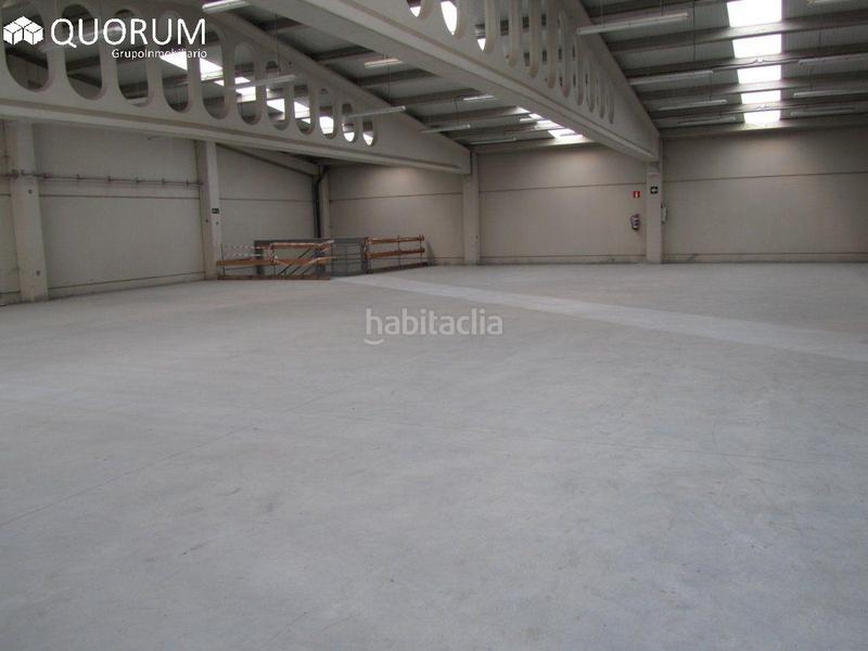 Foto 1abec3e0-a73c-40d5-a4b9-00fb2513f3a3. Alquiler nave industrial nave en Berriz