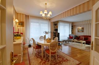 Pis en Zona Indautxu. Vivienda de 3 habitaciones en buen estado en plaza indautxu