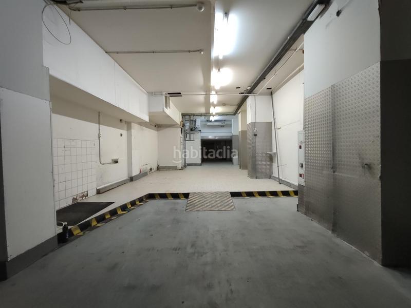 Foto 96a84934-933a-4f01-8850-5015986818b2. Lloguer local comercial a San Pedro de Deusto - La Ribera Bilbao