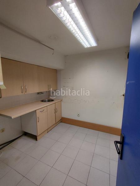 Foto f85fb967-6394-4533-a3db-bd6281facfe3. Location local commercial dans San Pedro de Deusto - La Ribera Bilbao