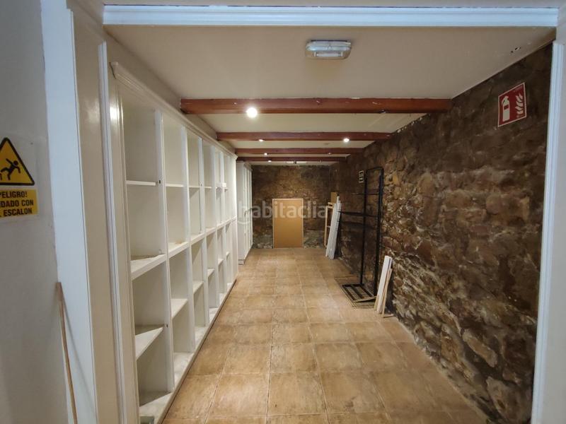 Foto 3a61c445-f267-4854-9151-42da4a8ffd75. Local comercial a Zabalburu Bilbao