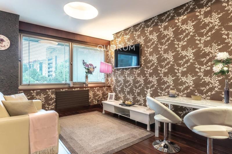 Foto cf4d3519-d4be-4ab8-b3cb-5f4e93d3eb91. Location appartement dans Abandoibarra - Guggenheim Bilbao