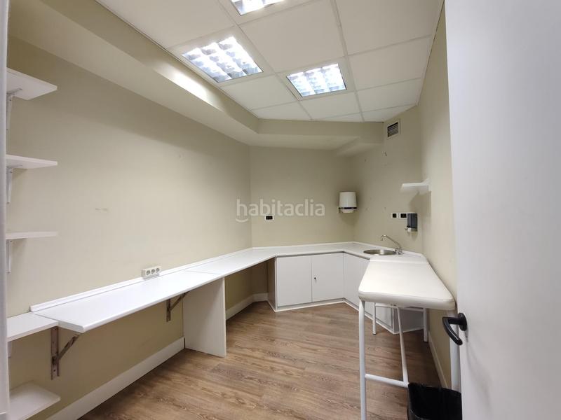 Foto 3edd0d06-63ee-46d3-b0e8-fb5e16d23e22. Rent office space with heating in Abandoibarra - Guggenheim Bilbao