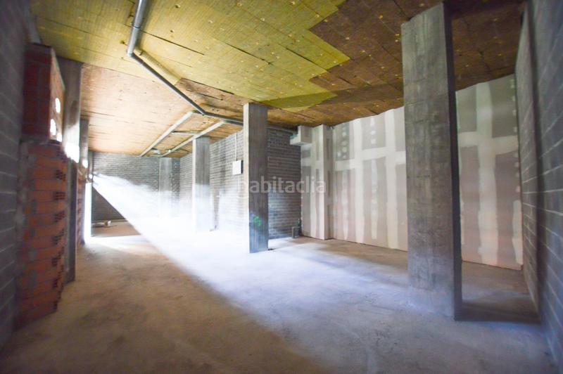 Foto 9fb1a1e0-0116-4508-8ac5-7520e21f9716. Location local commercial dans Rekalde Centro Bilbao