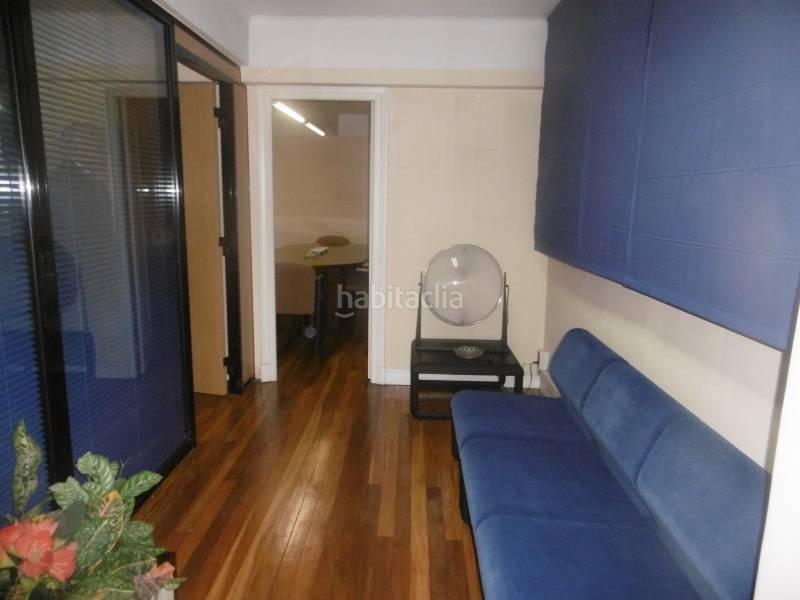 Foto 229dfc18-5b54-48cf-bbeb-8c2ca8f53146. Rent office space with heating in Sabino Arana-Jesuitas Bilbao