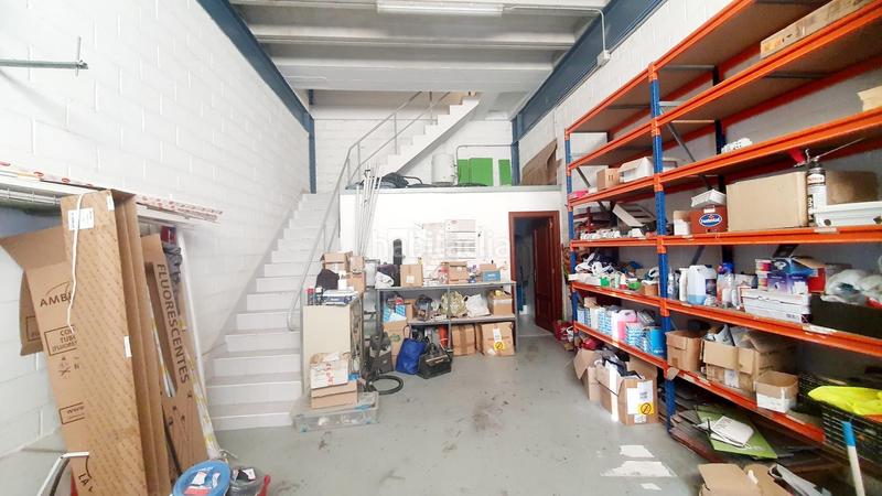 Foto 55cbb6d7-1fad-4f04-976a-518967f6797b. Industrial building in Urbi Basauri