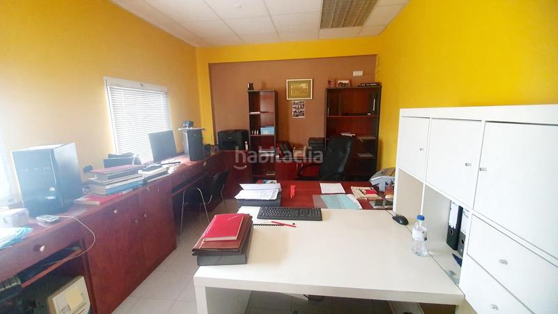 Foto b9f4eaa6-6714-4c13-be3d-ca6b19537717. Industrial building in Urbi Basauri