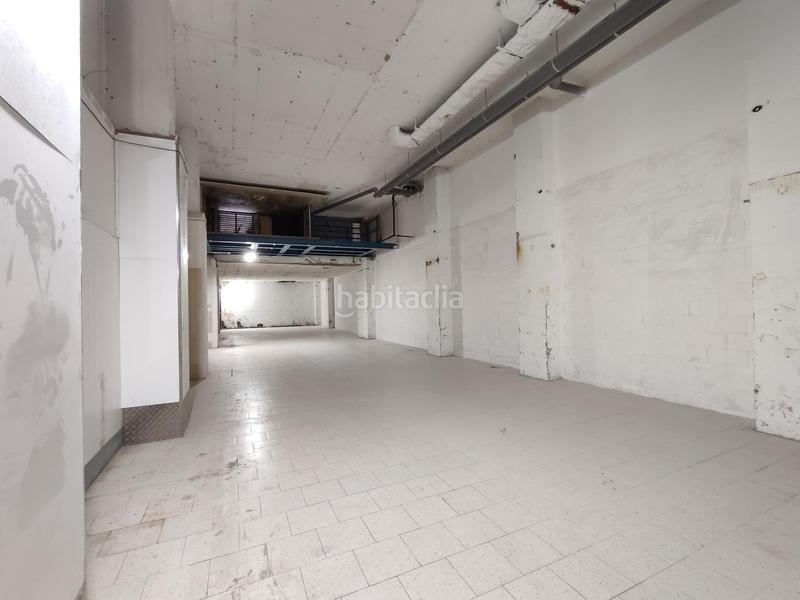 Foto 557301a9-a6f5-41ab-885f-834a7ab1eef6. Alquiler local comercial local gran tamaño junto a imq en Bilbao