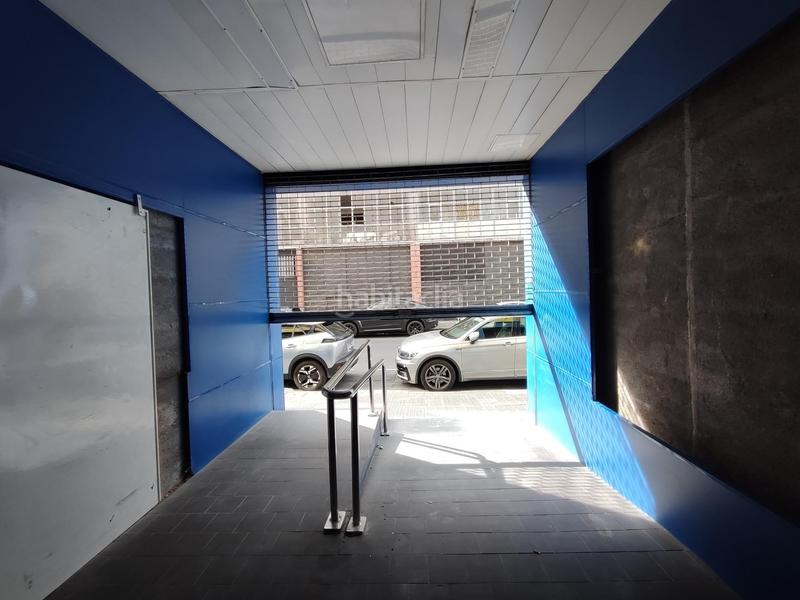 Foto 588b8668-738a-4f90-a247-1078c8844a09. Alquiler local comercial local gran tamaño junto a imq en Bilbao