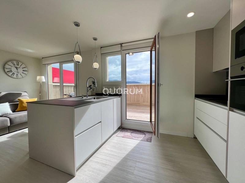 Foto eb59b7ed-6799-40ad-8158-05fdb141ae73. Rent flat with heating in Zabalburu Bilbao