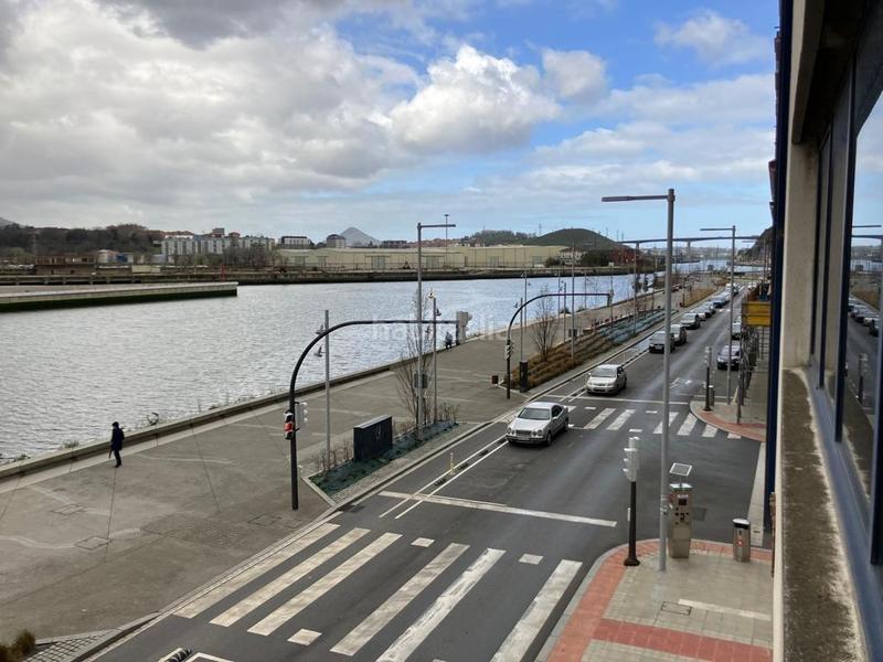 Foto b2c424bd-ffeb-45c5-b4b7-b02df95df073. Location bureau avec parking dans San Ignacio-Elorrieta Bilbao