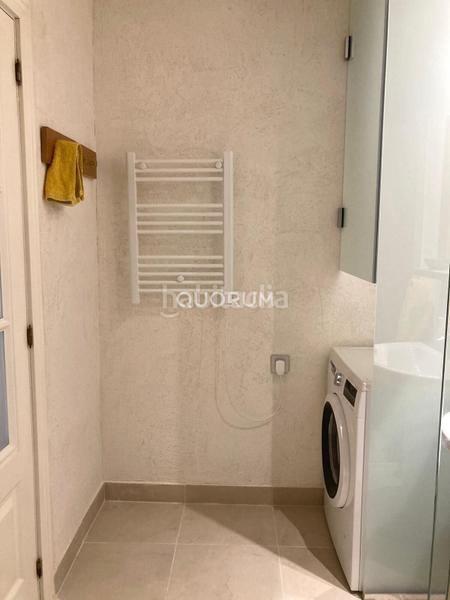 Foto b8f89a7a-1e4a-494c-93d4-e4dcc47536f8. Location appartement dans San Pedro de Deusto - La Ribera Bilbao