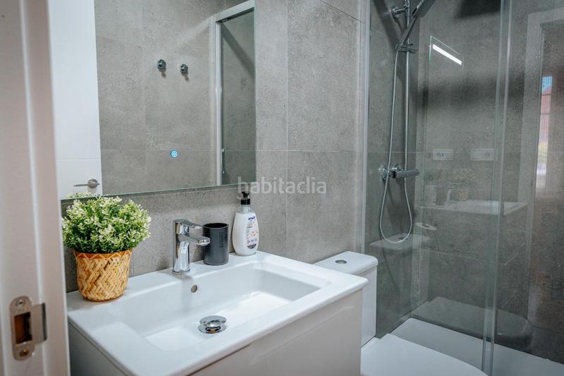 Foto c4a5bffd-3233-4b73-83d8-881dcb13ced0. Alquiler piso estudio de 1 hab en campo volantín en Bilbao