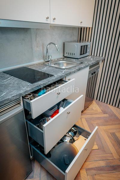 Foto e0d0495e-e9ed-4098-9713-a97353ceee22. Alquiler piso estudio de 1 hab en campo volantín en Bilbao