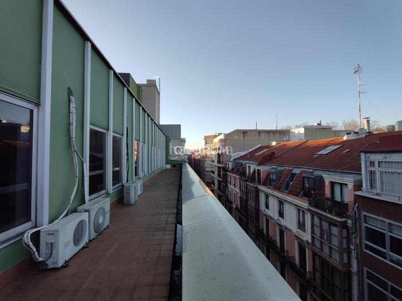 Foto 3cd98b66-df83-436e-896c-7a6e374f1bd1. Affitto ufficio con riscaldamento parcheggio in Plaza Circular Bilbao