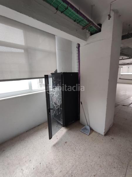 Foto 2d88f093-40d8-47e5-9a0d-250e0256ff2d. Alquiler local comercial local industrial Zabala gran tamaño en Bilbao