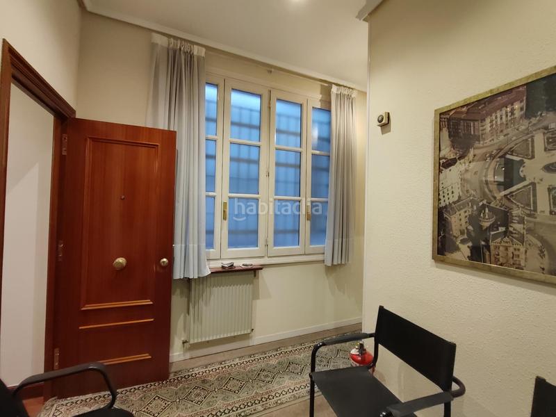 Foto 312e4712-f818-42c3-91c4-5765ac44df1f. Ufficio con riscaldamento in Ensanche - Moyua - Diputación Bilbao