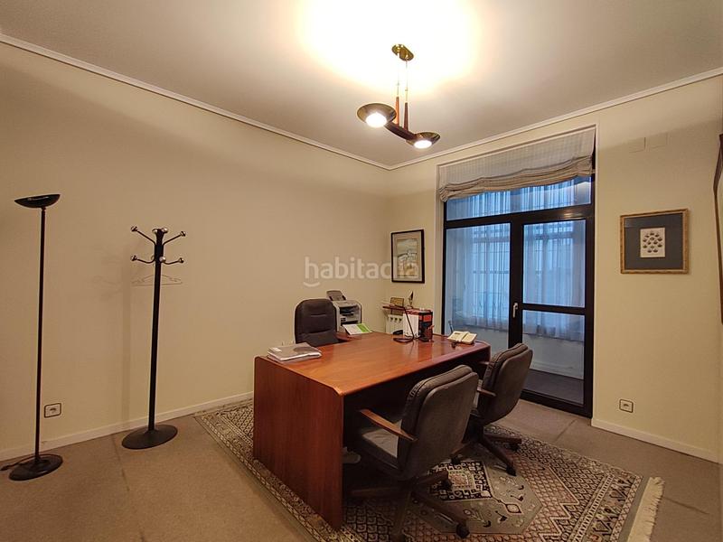 Foto f70d9785-d744-4ffc-b7a7-ebd35bb44ee4. Ufficio con riscaldamento in Ensanche - Moyua - Diputación Bilbao