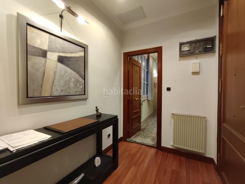 Foto fa3a44ee-4656-40ce-bdcc-395171afae76. Ufficio con riscaldamento in Ensanche - Moyua - Diputación Bilbao