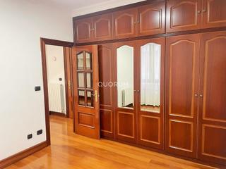 Pis a Calle iparraguirre 10. Apartamento zona ensanche próximo al museo guggenheim