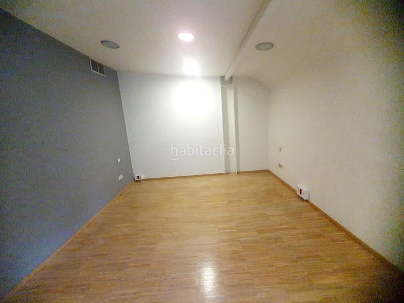 Foto 210e3957-f5dc-4729-bdc2-ab7aa88f30fb. Affitto ufficio in Erandio