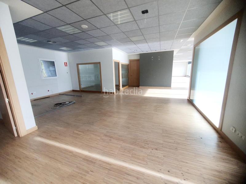 Foto 6c9fec4f-6393-41a5-b4d5-e1f789f28a99. Affitto ufficio in Erandio