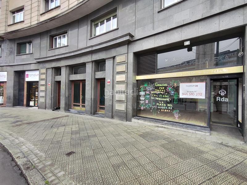 Foto 962b3c19-096b-4aa5-be91-318396a13f38. Alquiler local comercial precioso local en alquiler en sagrado corazón en Bilbao