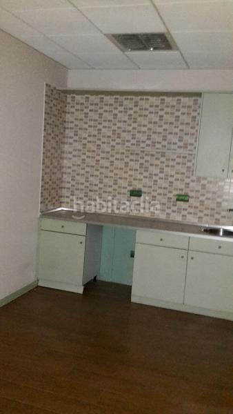 Foto cf639565-8ff1-4b0e-869d-4b6c34fe6c18. Locale commerciale in San Pedro de Deusto - La Ribera Bilbao