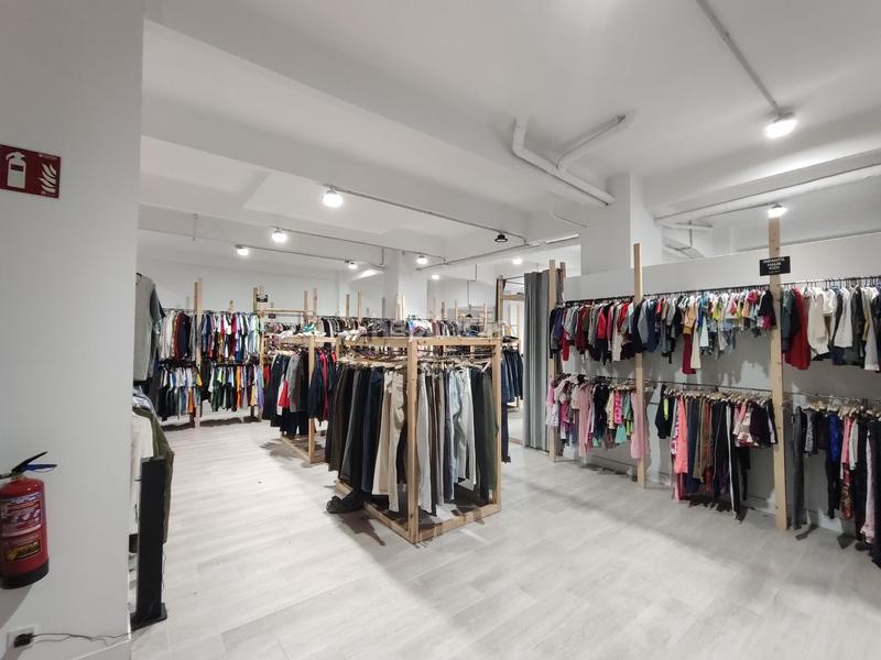 Foto 985d87fc-a9e1-4554-af67-ffebf9ed0b6e. Lloguer local comercial a Sabino Arana-Jesuitas Bilbao