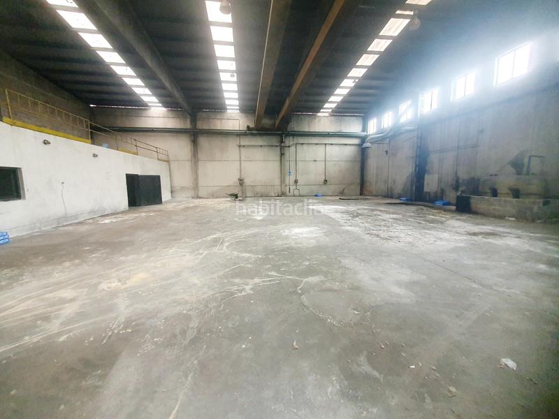 Foto de4b4cfb-4d80-4a0d-a0b9-603901eb0bbf. Capannone industriale in Zamudio
