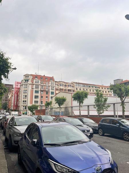 Foto 0ee60704-3d4f-4ae0-ace6-ec437dcb3841. Car parking in calle de simón bolívar 15 in Sabino Arana-Jesuitas Bilbao