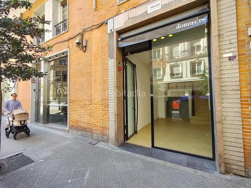 Foto 6a88cfc1-073f-469c-820a-8b8eb1d7929e. Alquiler local comercial  en alquiler junto al instituto unamuno en Bilbao