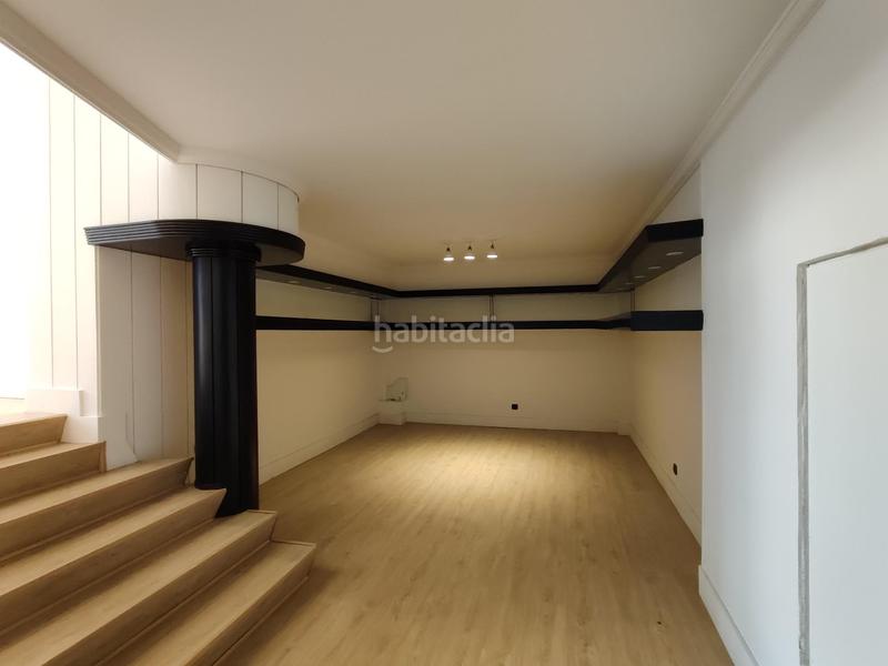 Foto 83728195-ca2a-41ab-aaa6-908b6d2a452d. Alquiler local comercial  en alquiler junto al instituto unamuno en Bilbao