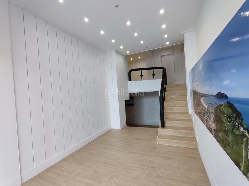 Foto ec4c4a48-483e-4305-a079-5385cbace253. Alquiler local comercial  en alquiler junto al instituto unamuno en Bilbao