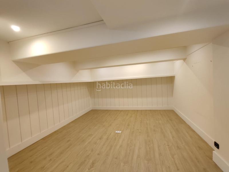 Foto ae9f02cc-da3b-472e-95d6-d0b9388c99f9. Lloguer local comercial a Ensanche - Moyua - Diputación Bilbao