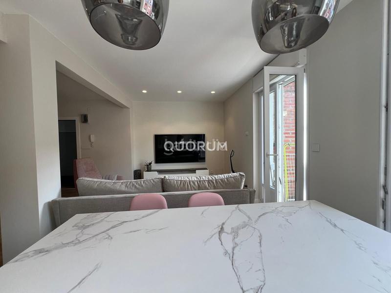 Foto 0bf87b41-5334-408b-a699-1d6432f7270a. Miete etagenwohnung mit heizung in Iralabarri Bilbao