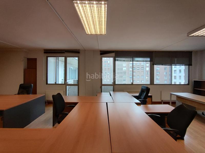 Foto 38407b77-720e-4c4c-a44c-c568eb87bb51. Miete büro mit heizung in Basurtu Bilbao