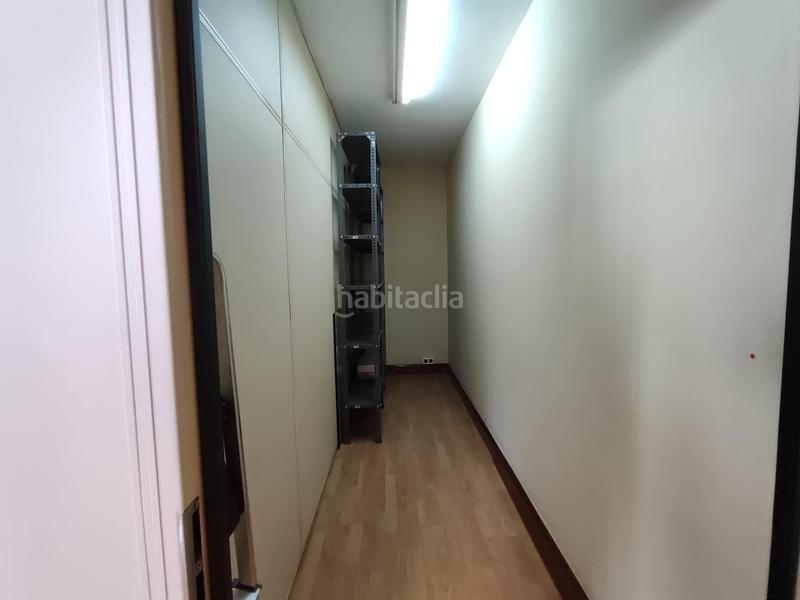 Foto fdcab6c2-f3bb-4944-abf8-68200f150da3. Miete büro mit heizung in Basurtu Bilbao