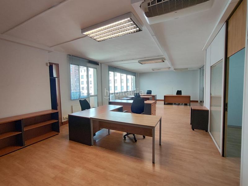 Foto 7739995c-544e-4a62-96fc-b9791ea62bf0. Rent office space with heating in Basurtu Bilbao