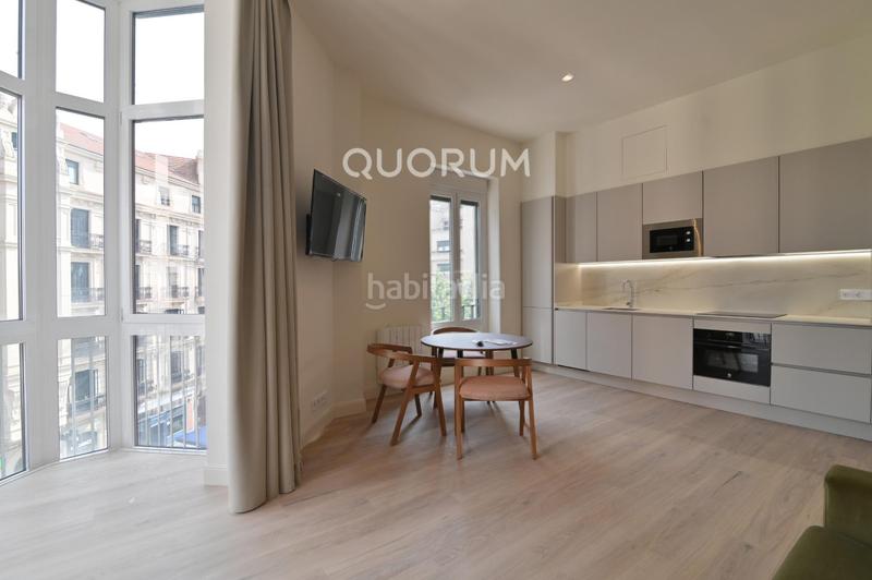 Foto 4fe72d67-33bf-4321-8f5a-fe76ea212a8f. Alquiler piso luminosa y moderna vivienda de temporada con balcón en Bilbao