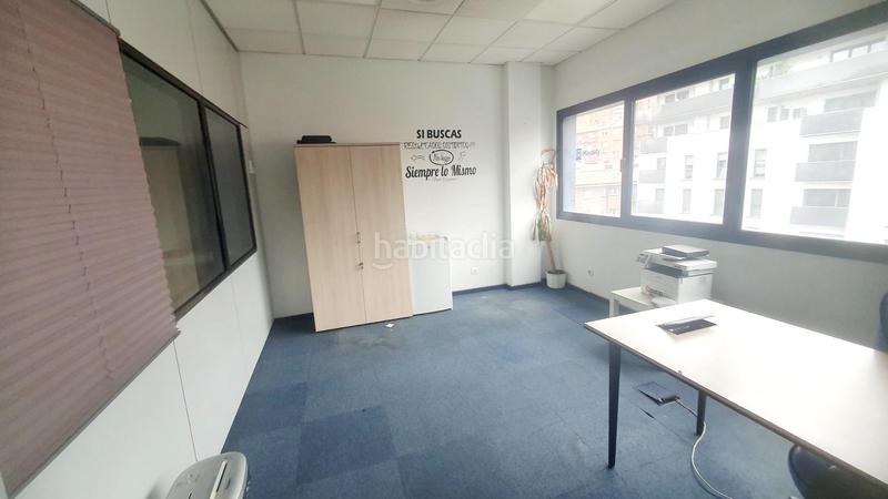 Foto c22536f0-a80b-455c-a0fb-8d1a62dce5e1. Rent office space in Bolueta Bilbao