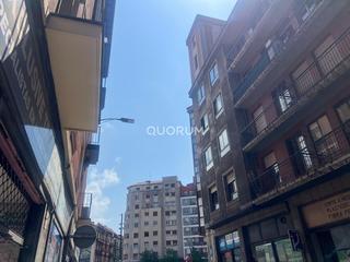 Lloguer Pis  Calle de san francisco. Vivienda de 4 hab y garaje en zabalburu