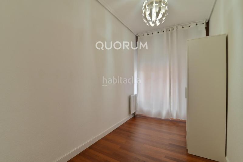 Foto 6dd22c4f-4383-4674-b66f-e6d95244c13d. Alquiler piso vivienda de 4 hab y garaje en Zabalburu en Bilbao